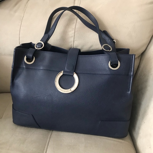 RARE! 💫Bvlgari Navy Soft Grain Leather Handbag - Picture 3 of 16